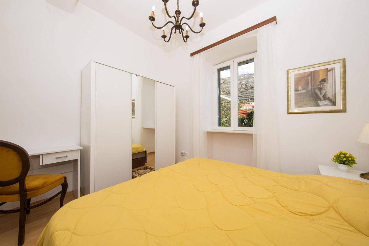Apartment Sensa